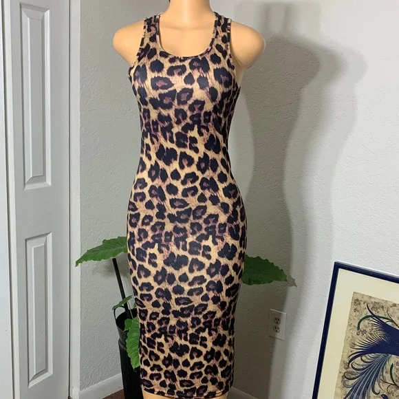 Leopard Print Bodycon Dress - Picture 4 of 4